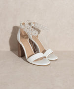 Load image into Gallery viewer, OASIS SOCIETY Josie - Ankle Chain Heel
