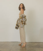 Load image into Gallery viewer, Oasis Society Hadley - Feather Heels
