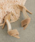 Load image into Gallery viewer, Oasis Society Hadley - Feather Heels
