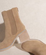 Load image into Gallery viewer, Oasis Society Olivia - Chelsea Heel Boots
