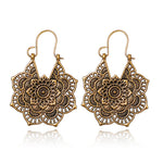 Load image into Gallery viewer, Style Metal Floral Flower Earrings
