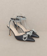 Load image into Gallery viewer, Oasis Society Chelsea - Bow Front Kitten Heel
