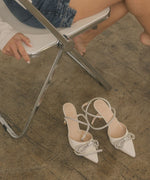 Load image into Gallery viewer, Oasis Society Chelsea - Bow Front Kitten Heel
