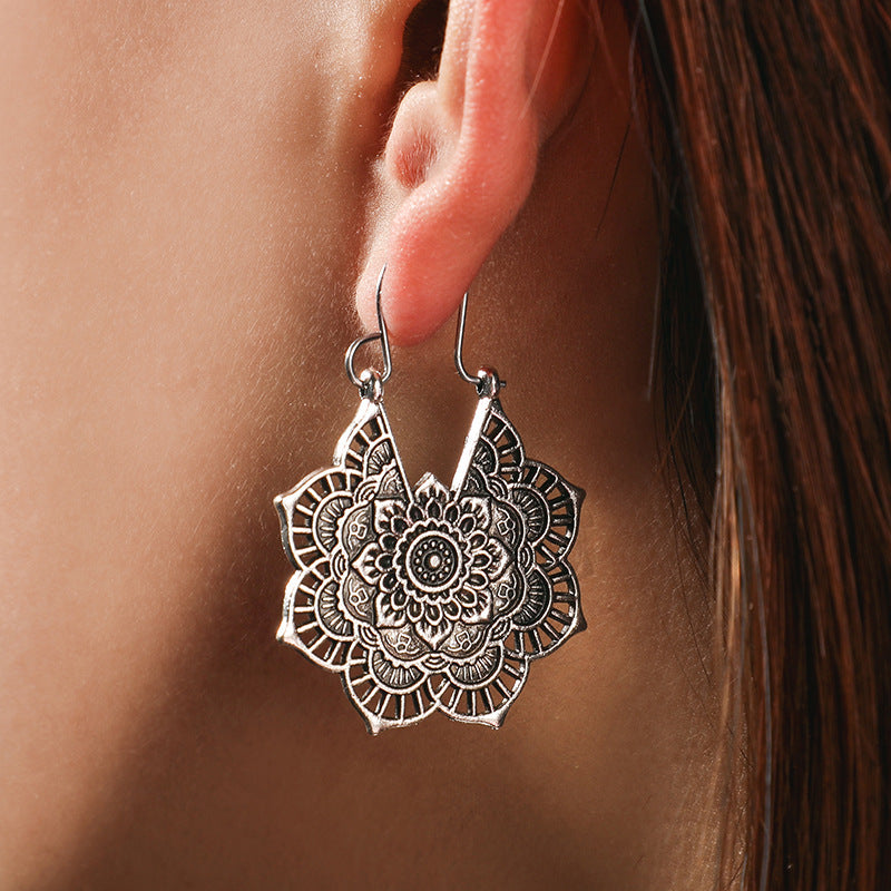 Style Metal Floral Flower Earrings