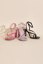 Load image into Gallery viewer, NILE-5 Thong Strappy Heels
