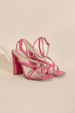Load image into Gallery viewer, NILE-5 Thong Strappy Heels
