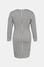 Load image into Gallery viewer, Plus Size Houndstooth Surplice Neck Long Sleeve Pencil Dress
